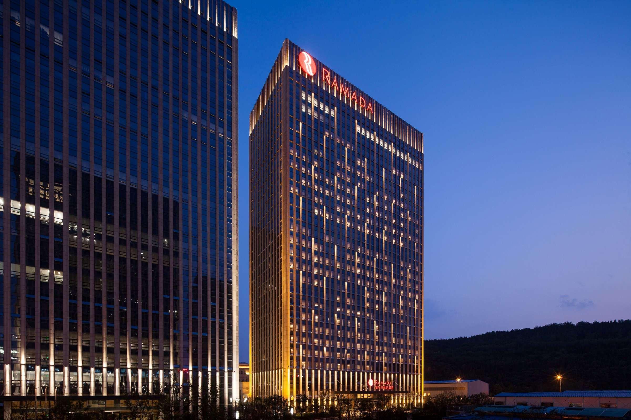 Ramada Jinan Ξενοδοχείο Εξωτερικό φωτογραφία